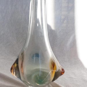 Vintage soliflore vase from the 1930s