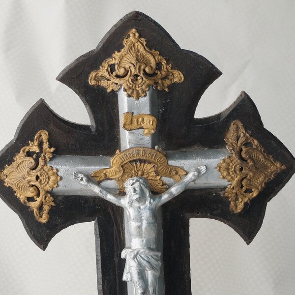 Antique French Crucifix, Jesus Christ, cross religious, wall decor
