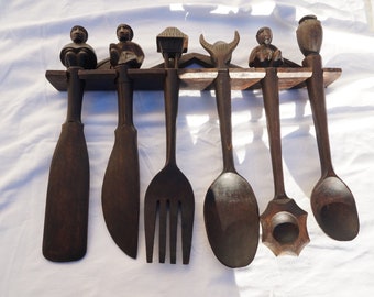 Afrikanische Kunst, 6er Set vintage Holzlöffel und Gabel, 1960er Jahre