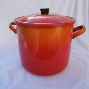 Vintage Red Enamel Pot with its Lid, 1950s