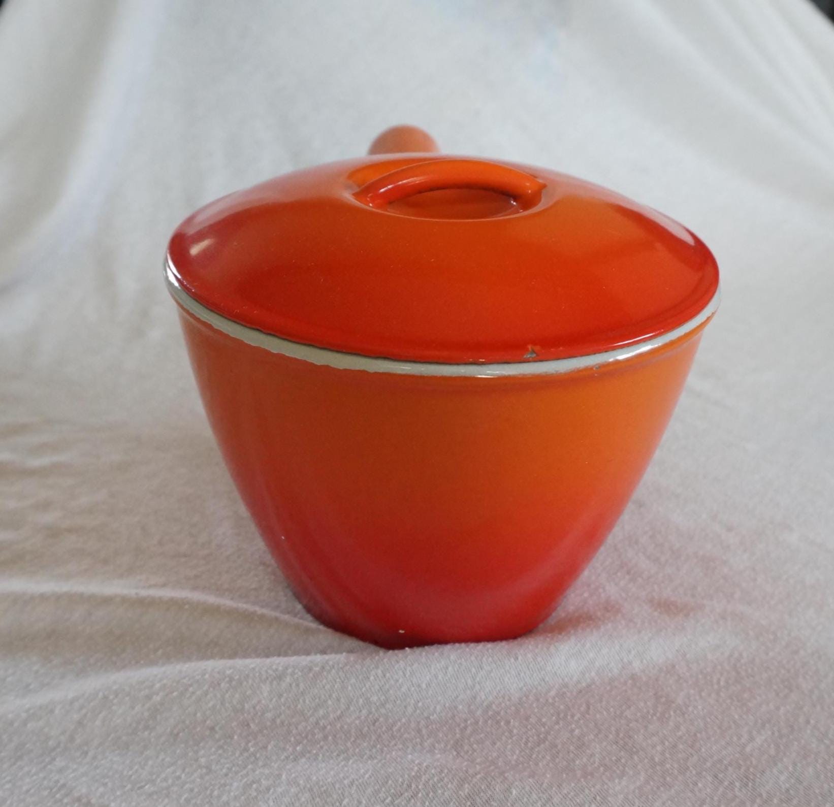 CASSEROLE EN FONTE orange LE CREUSET avec couvercle EUR 20,00 - FR