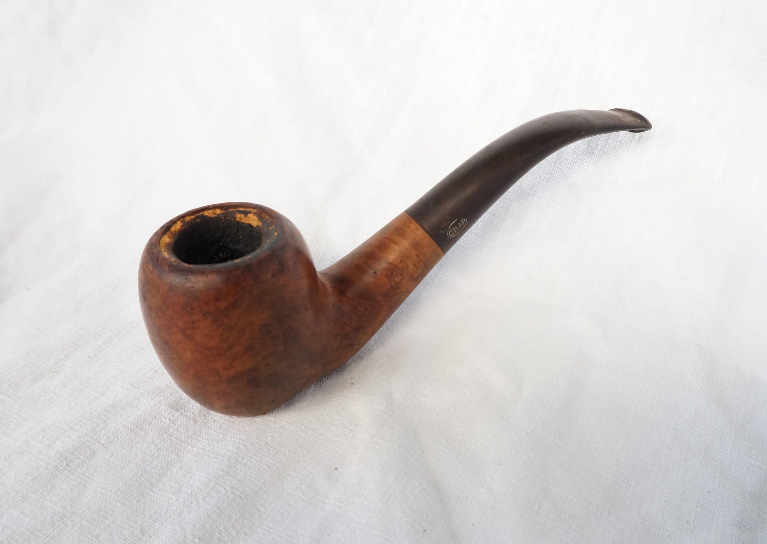 ANCIENNE PIPE (COURTE) SAINT CLAUDE, fourneau carré, en bruyère (France