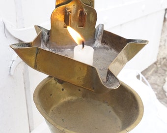 French Antique Oil Lamp 1900&#39;s, Farm oil lamp