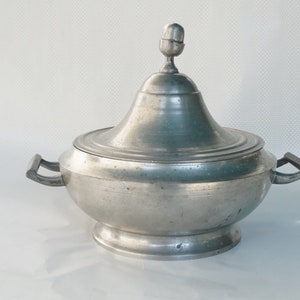 Pewter soup tureen, Made in France, 1930s