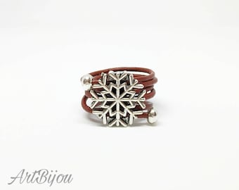Leather Ring, Adjustable Ring, Snowflake Ring, Zamak, Modern Ring, Brown Leather, Women Gift, Gift Her, Gift Idea, Valentines Gift, Amazing