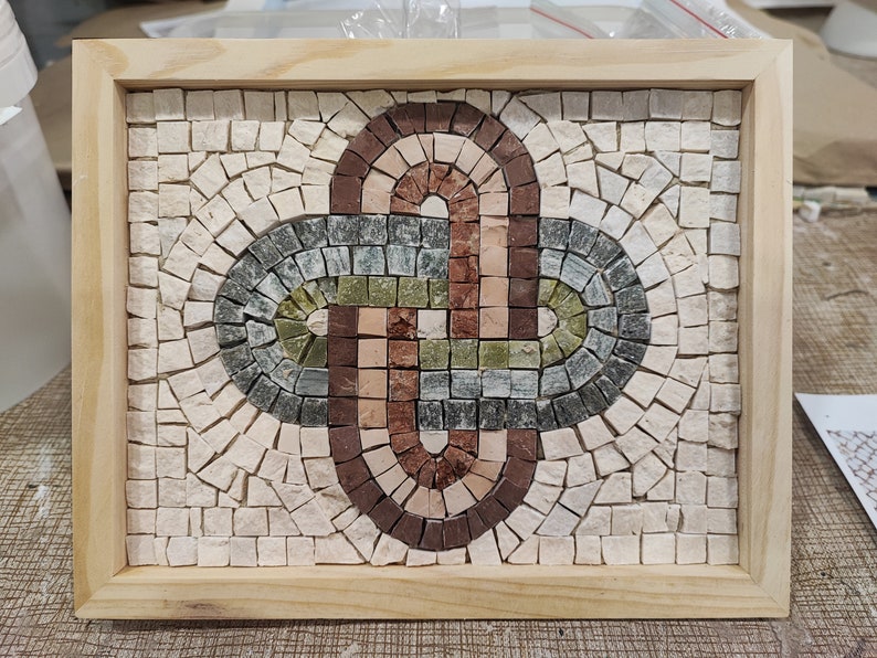 KNOT MOSAIC KIT with video lesson complete with equipment image 1