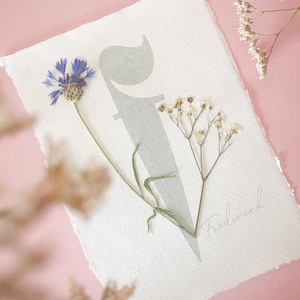 Cuadro con nombre con flores secas / cuadro con nombre / letras niña niño / regalo para nacimiento / decoración habitación infantil / personalizado