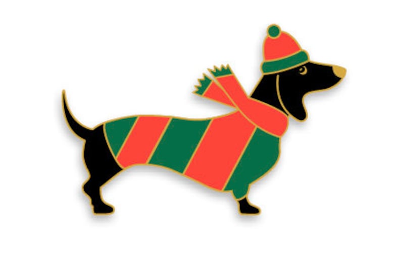 Dachshund with hat, Christmas dachshund, Christmas gift, dachshund brooch, dachshund pin, hat, dachshund figure, winter decoration image 8