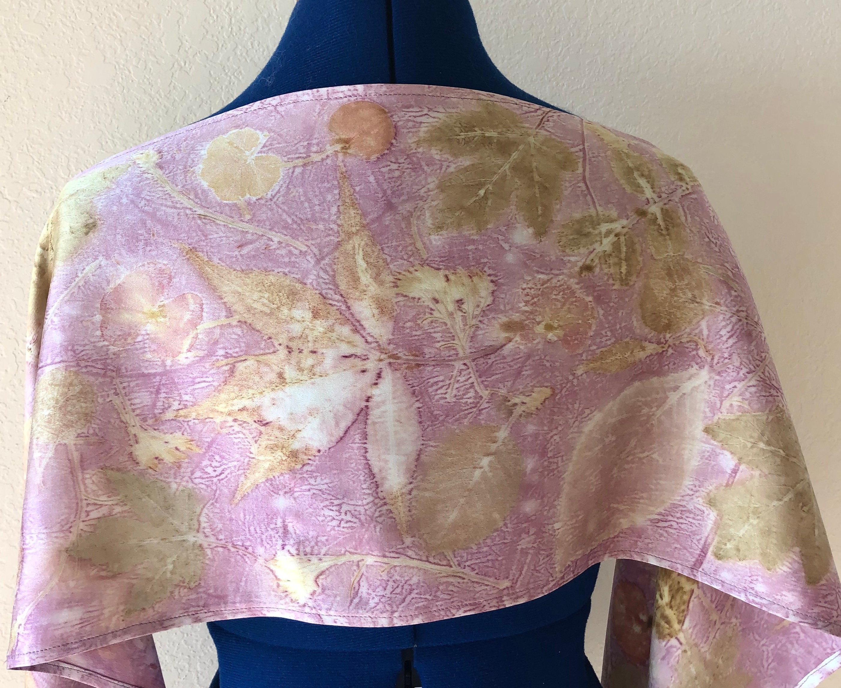 Satin Sequin Tiger Bl Lavender main image 0