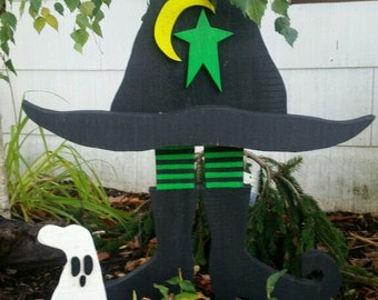 Halloween Yard Decor Wood Witch Hat with Legs on metal stakes Outdoor painted wood lawn or garden ornaments Moon Star Witch Decorations