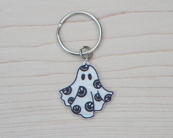 Smiley Acrylic Ghost Keychain, y2k, Pretty Halloween Keyring, Boo Basket, Keytag, Smile face Ghost, Gift Idea,1ct