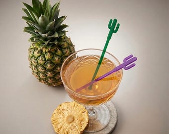 Cactus stirrer,cacti,desert,Palm Springs,swizzle Sticks,Drink Stirrer,Cocktail Sticks,Weddings,Summer, Acrylic,Laser Cut, Bar Decor, 50 Pack