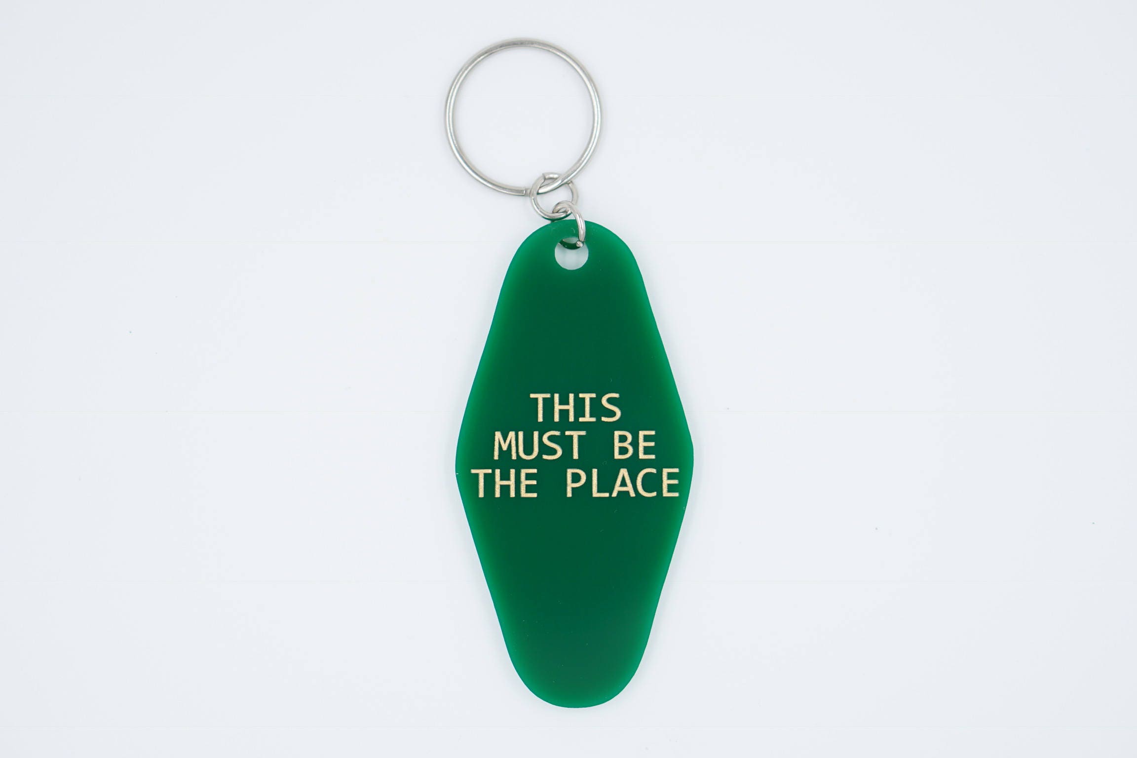 Personalized Keychain Retro Motel Keychain Gifts for Women 