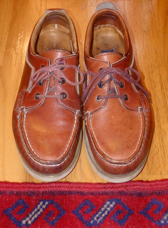 sperry walking shoes