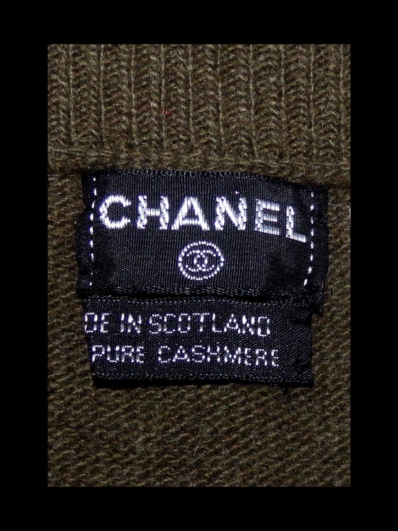 CHANEL Cashmere Belted Jacket With Gold CC Logo Buttonsolive 