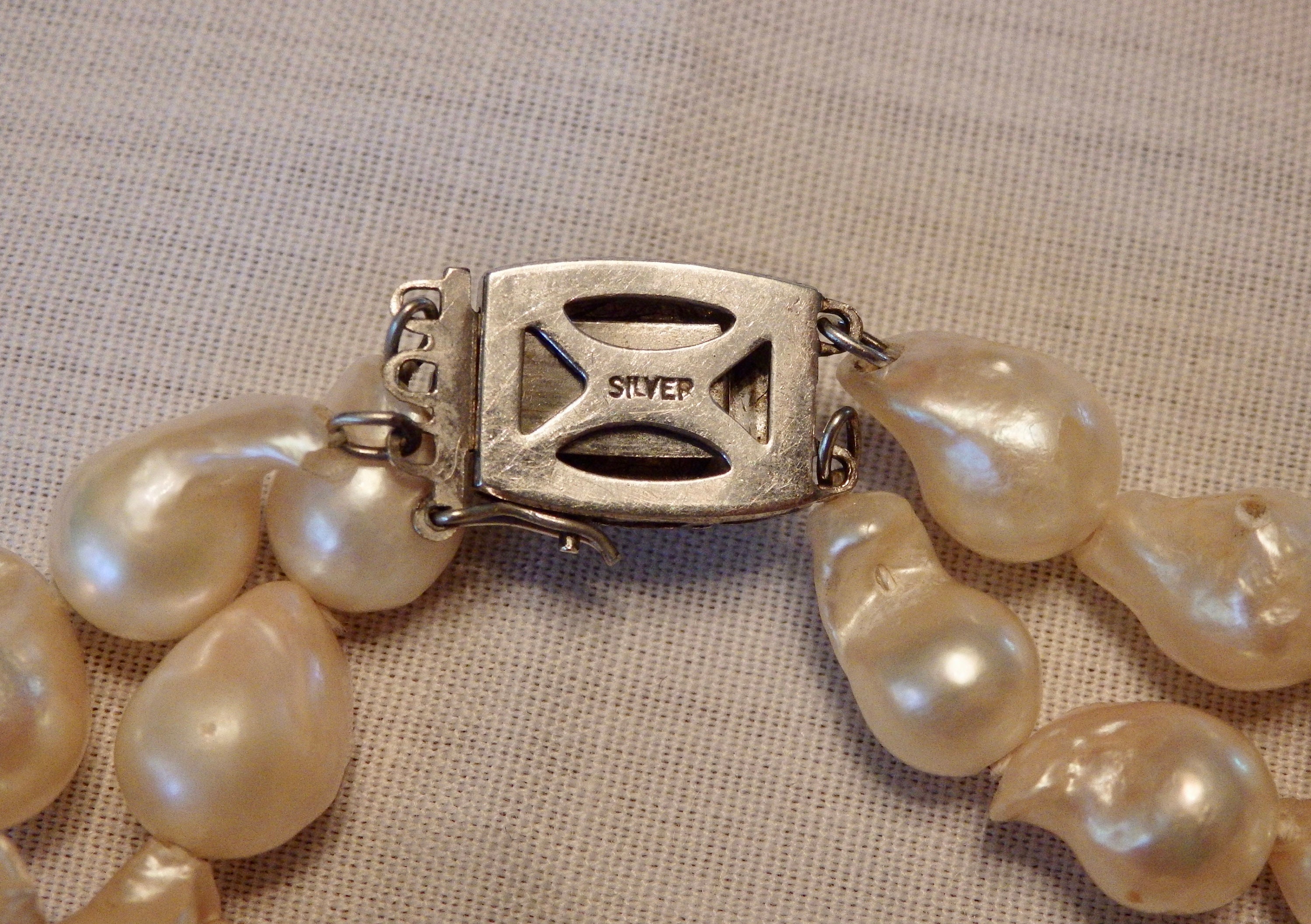 1950s Japan Baroque Pearl 2 Strand Bracelet~engraved