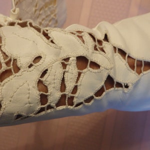 Exquisite 1960s White Kid Leather Cut Out Lace 11 Inch Long Formal GlovesEmbroidered Floral LaceEvening GlovesDay GlovesWedding Gloves image 2