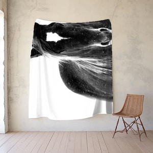 Wild Horse Plush Fleece Throw Blanket, Horse Photo Blanket, Horse Print Blanket,Equestrian Decor, Farmhouse Decor Fleece Blanket, Horse Art