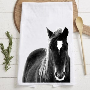 Horse Kitchen Towel, Horse Tea Towel or Dish Towel, Wild Horse Kitchen Towel, Horse Lover Gift, Equestrian Housewarming Gift, Horse Towel