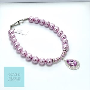 The &quot;Belle&quot; Pearl Dog Collar: Jeweled Rhinestone Pendant
