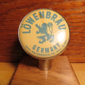 1989 - Rare Vintage LOWENBRAU Tin Can Type Ball Tap - Very Nice Condition for the Age.
