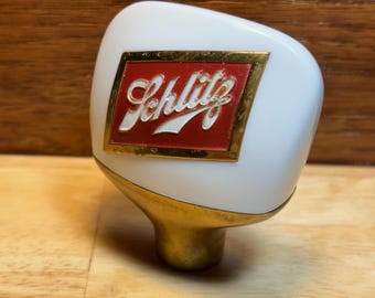 2281C - Vintage SCHLITZ Beer Tap Knob - Milwaukee, WI.    Decent Condition for the Age!