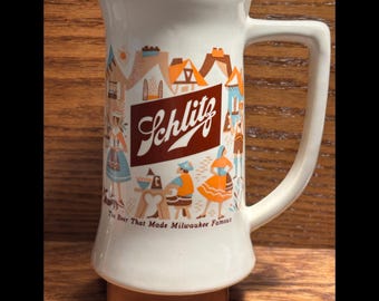 2391C - Vintage Original SCHLITZ Ceramic Beer Stein/Mug.  Beautiful!