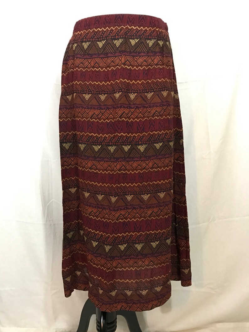 long gold skirt