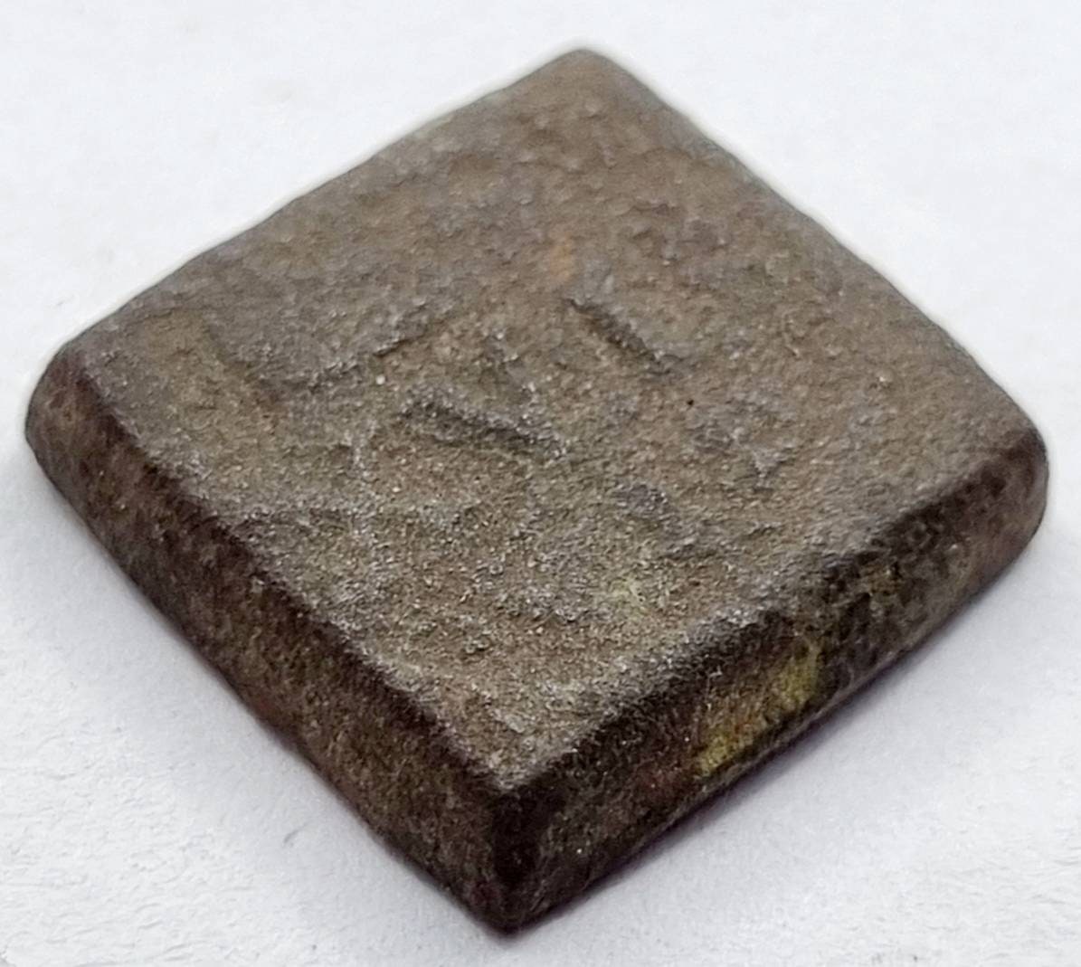 ジェームズ1世の平貨重り、16～17世紀頃、金属探知機で発見、歴史的