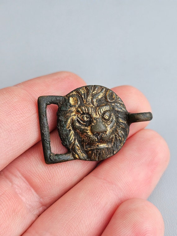 Bronze-gilt Zoomorphic Lion Royal Navy Officer Sword Belt  display picture 3