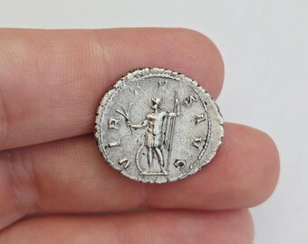 ゴルディアヌス3世銀貨、ローマ・アントニニアヌス、紀元240年頃、裏面