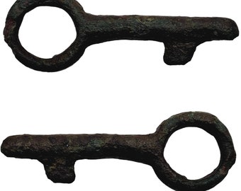 Large Medieval bronze rotary key circa 13th-15th century AD, metal detecting find, history gift