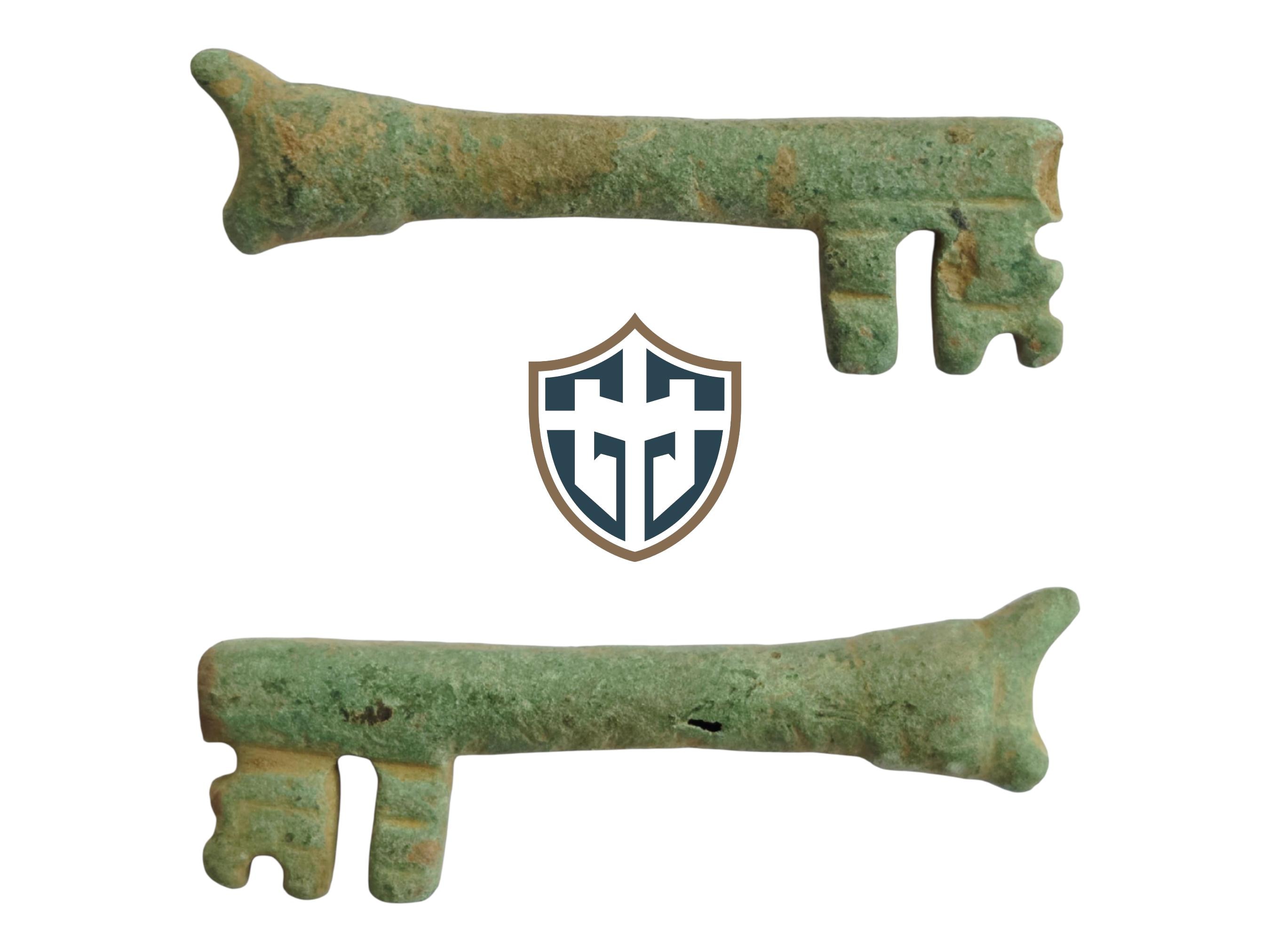 Rotary Key Large Medieval Bronze Rotary Key Circa 12th-15th Century AD, Metal ...