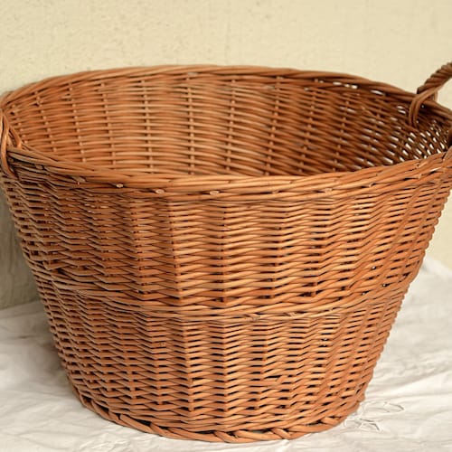 Large Wicker Laundry Basket Round Storage Basket With Lid Etsy