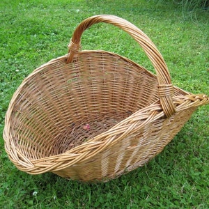 Large Wicker Basket, Large Gathering Basket, Firewood Basket, Big Display Basket, Willow Basket Log Basket Farmhouse Decor Basket Photo Prop