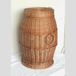 Wicker Laundry Basket, Wicker Hamper Basket, Handmade Willow Laundry Basket with Lid, Handwoven Wicker Hamper with Lid,Wicker Laundry Hamper