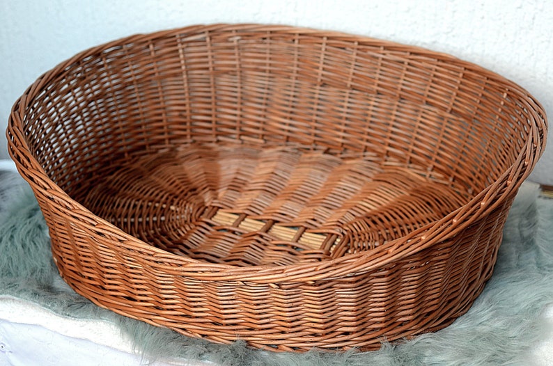 Wicker Dog Bed, Medium Dog Basket, Pet Bed, Dog/Cat Basket, Pet Basket Natural Material Dog Bed Wicker Dog Basket Willow Dog Basket Dog Gift image 2