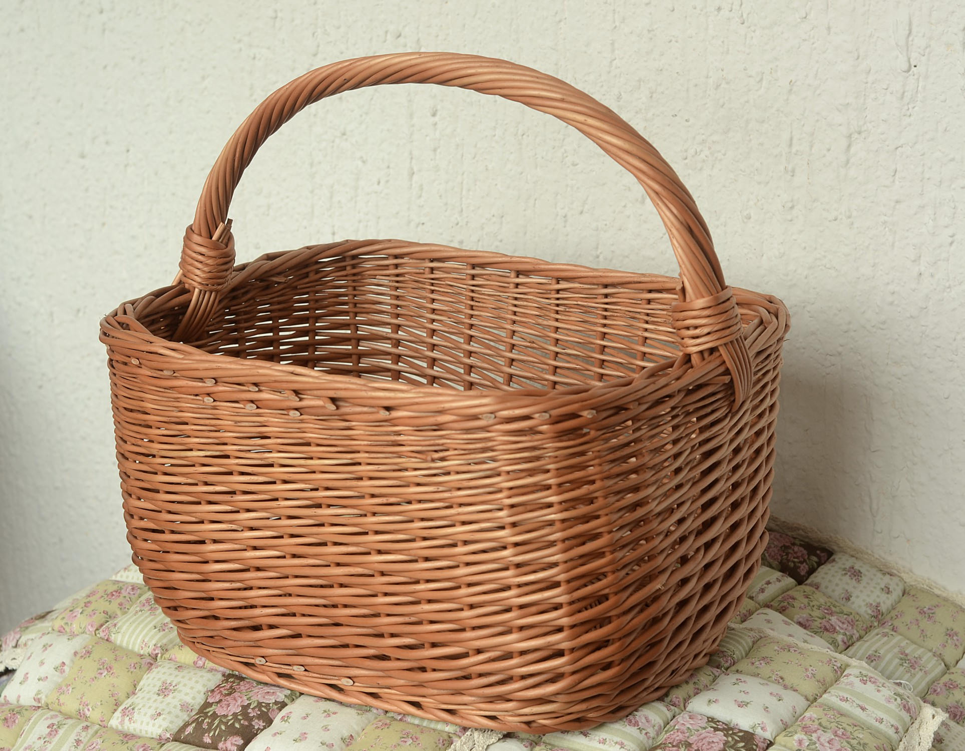 picnic basket wicker large