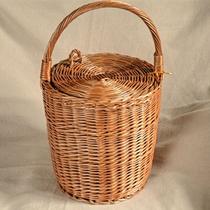 Round Wicker Basket, Basket with a Lid, Round Willow Basket, Round Basket, Round Lidded Basket, Jane Birkin Style Basket, Basket Purse image 6