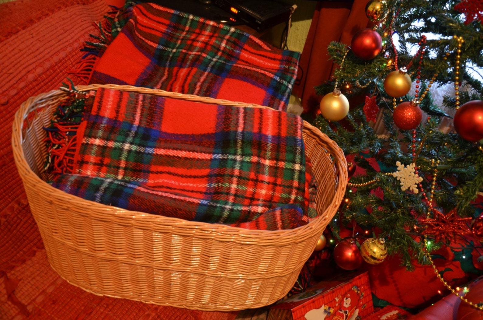 Large Storage Basket, Oval Storage Wicker Basket, Log Basket Big Sturdy