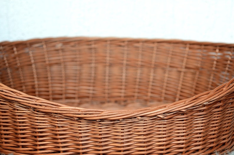 Wicker Dog Bed, Medium Dog Basket, Pet Bed, Dog/Cat Basket, Pet Basket Natural Material Dog Bed Wicker Dog Basket Willow Dog Basket Dog Gift image 3