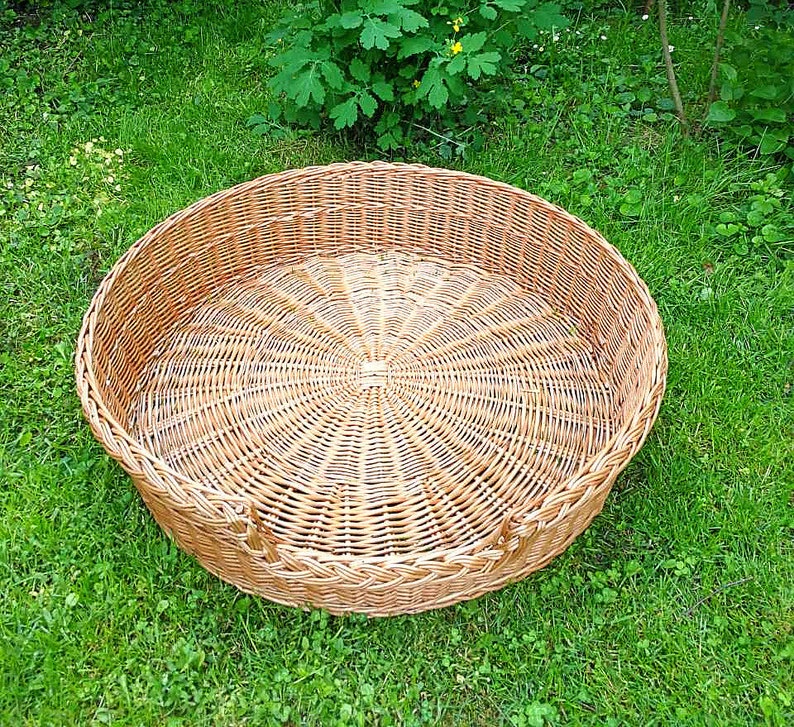 Round Dog Bed Wicker Dog Bed Round Cat Bed Wicker Dog Etsy