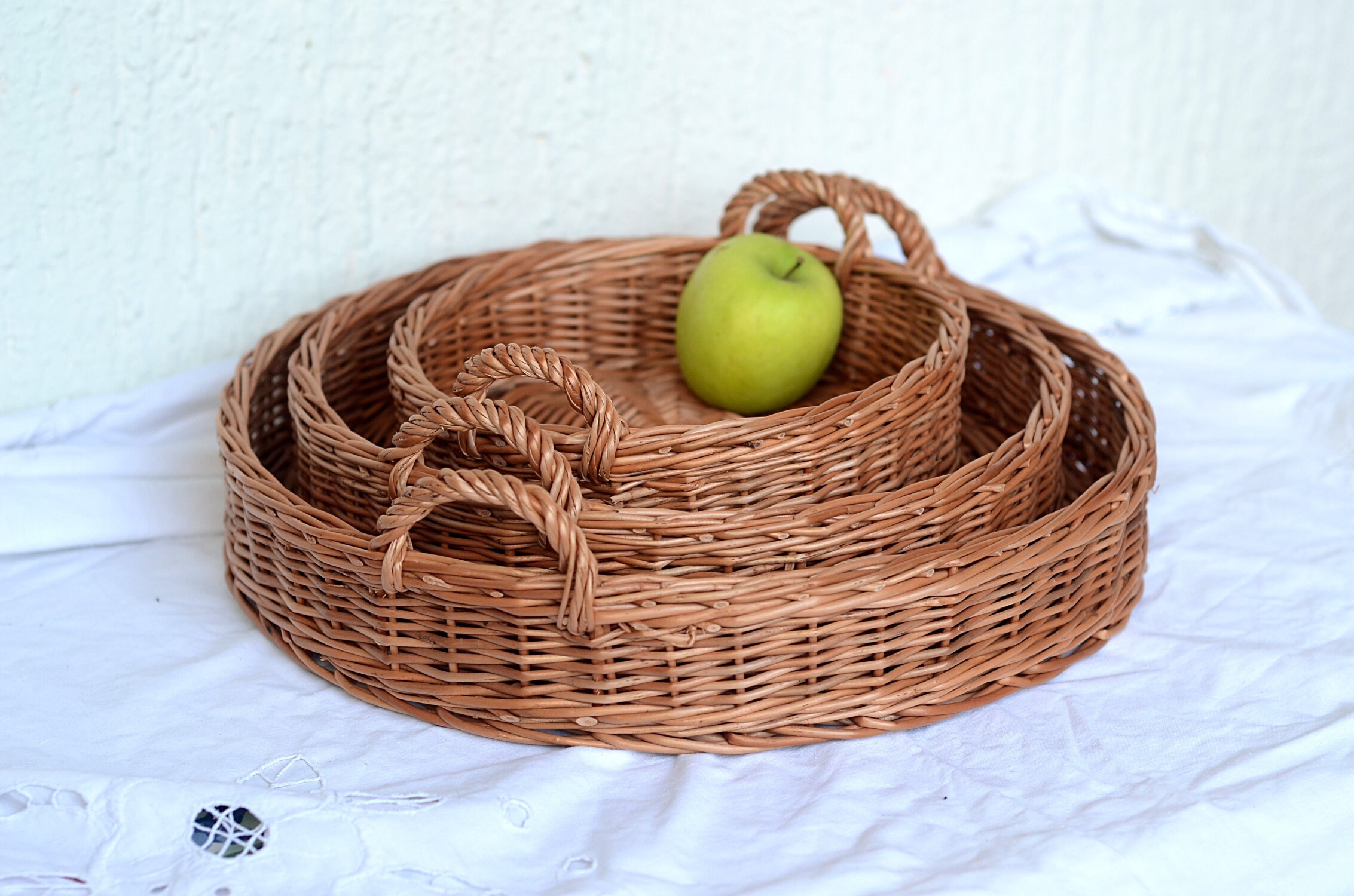 Round Tray Round Basket Tray Round Wicker Tray Handled Etsy