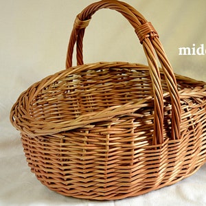 Oval Basket, Handmade Wide Wicker Basket, Rustic Wicker Basket, Handwoven Willow Basket, Cottage Style Basket, Egg Basket, Gathering Basket