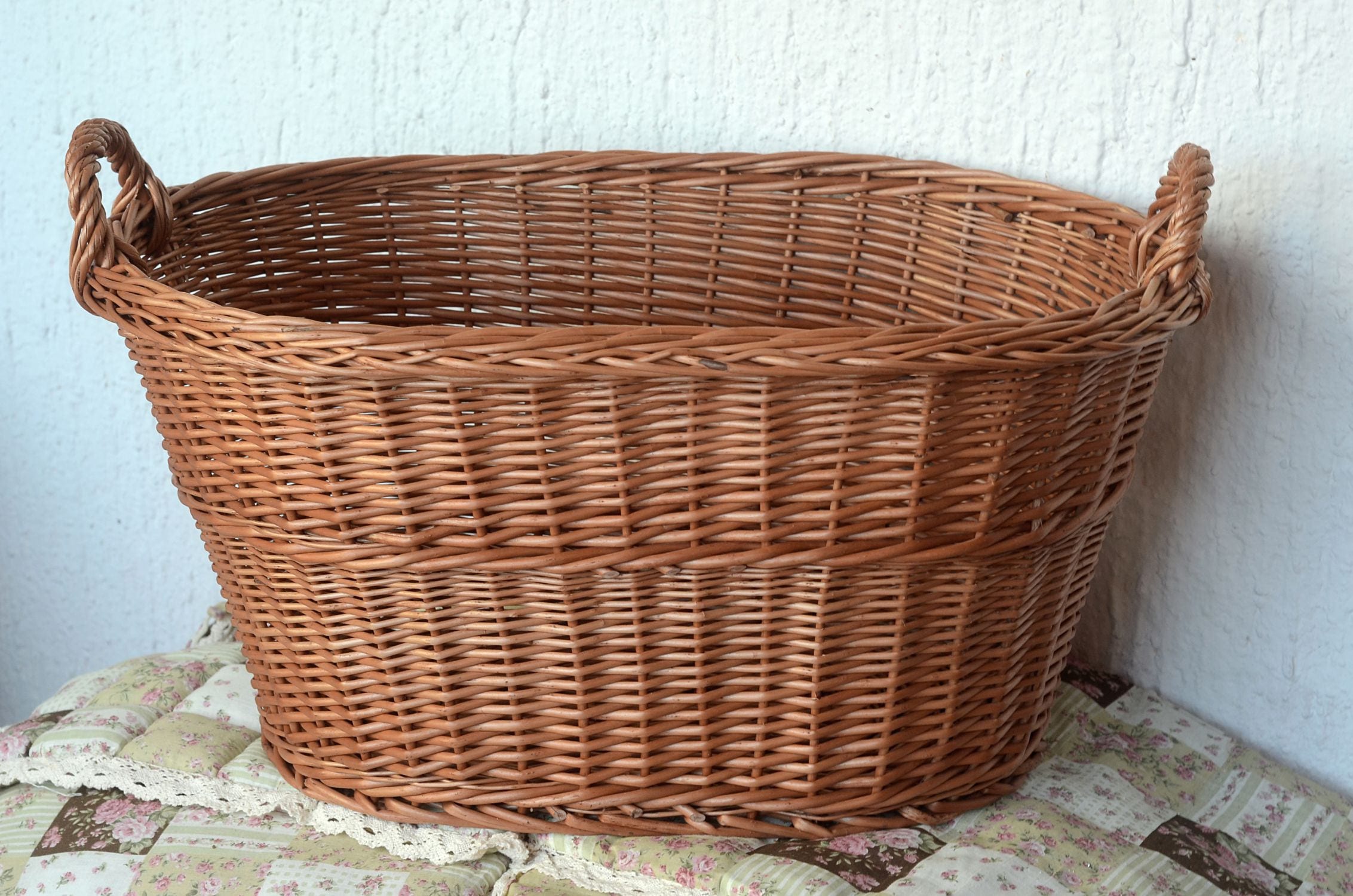 Oval Wicker Laundry Basket - Sandstone / One Size