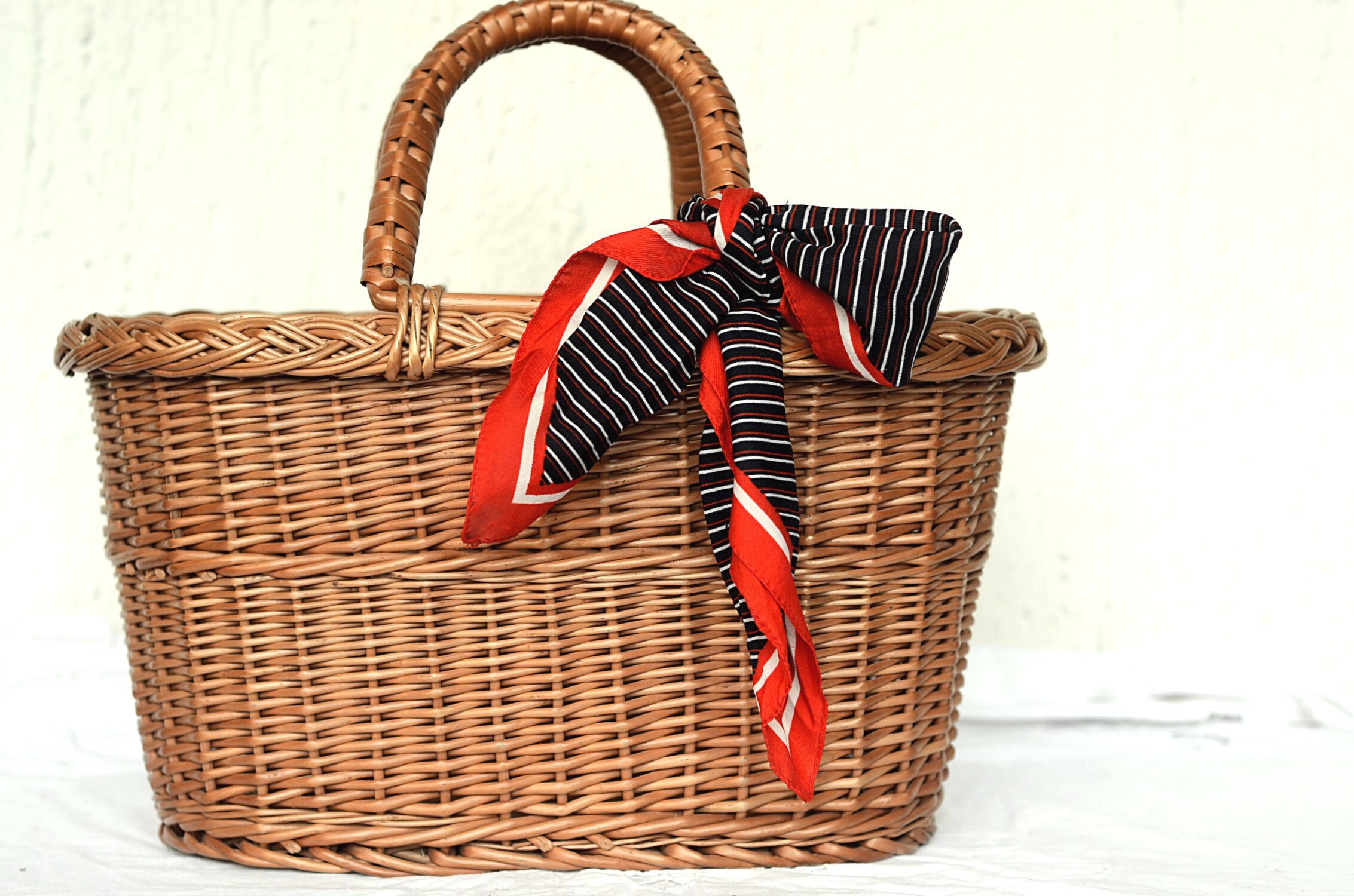 small basket purse