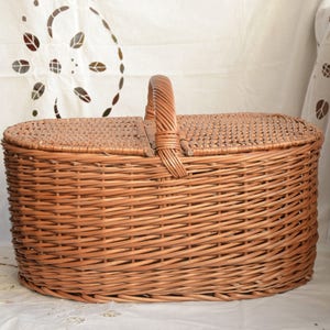 Large Picnic Basket, Wicker Picnic Basket, Willow Basket, Traditional Picnic Basket, Lidded Basket, Handwoven Picnic Basket, Willow Picnic image 2