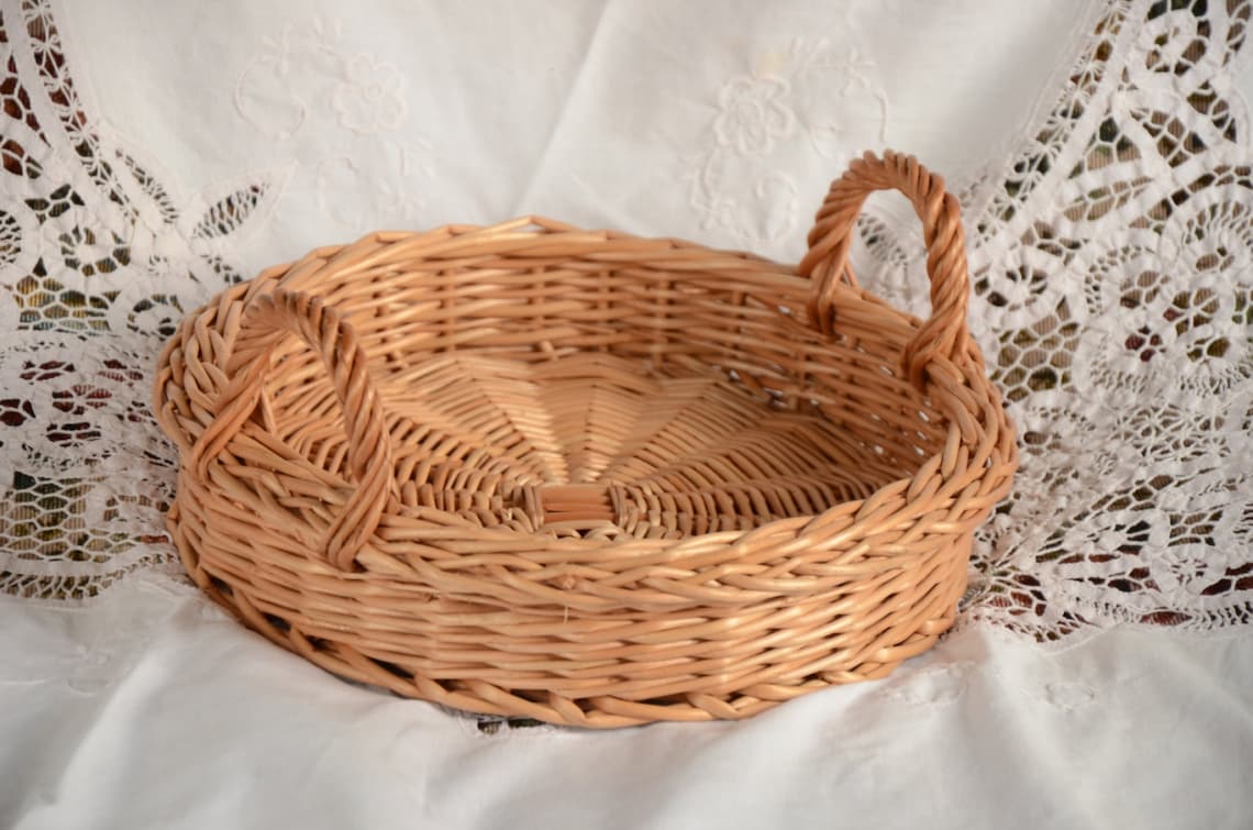 Small Round Wicker Tray Basket Tray Round Table Basket Etsy