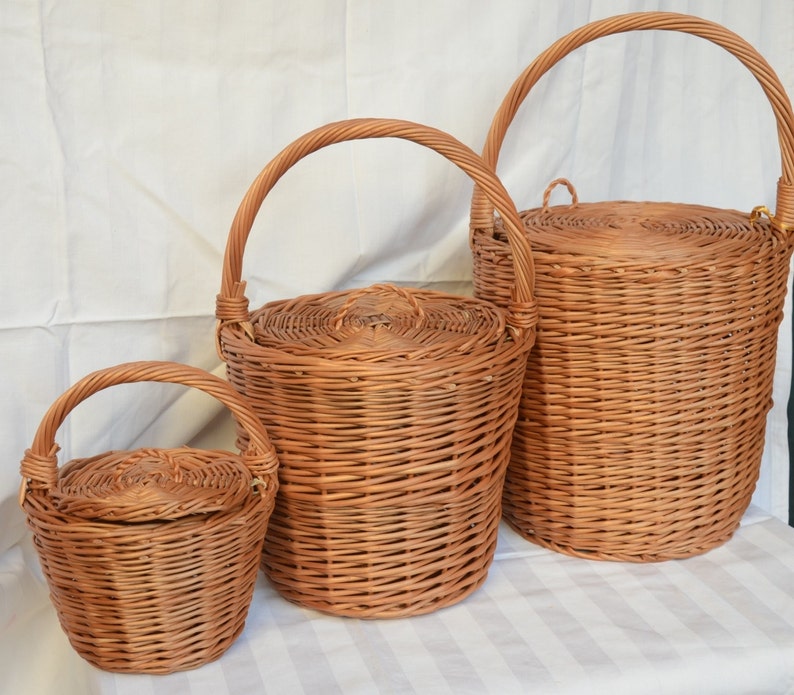 Round Wicker Basket Basket with a Lid Round Willow Basket Etsy