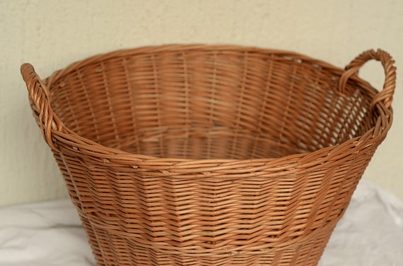 Flat Basket - 178 For Sale on 1stDibs  large flat basket with handle,  round flat basket, small flat basket